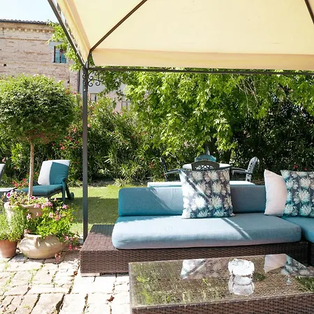 Belvedere Rosa - Self-catering With Pool And Views 公寓 莫利亚诺
