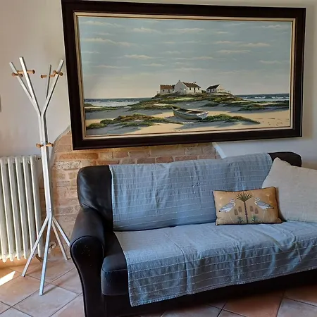 Apartament Belvedere Rosa - Self-catering With Pool And Views Mogliano