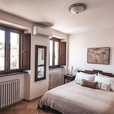 Belvedere Rosa - Self-catering With Pool And Views
