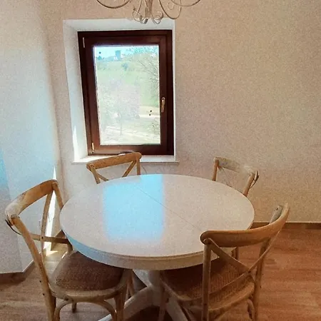 Belvedere Rosa - Self-catering With Pool And Views 公寓 莫利亚诺