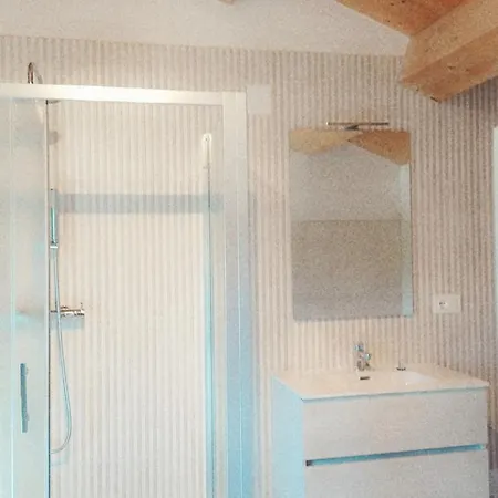 Belvedere Rosa - Self-catering With Pool And Views 莫利亚诺