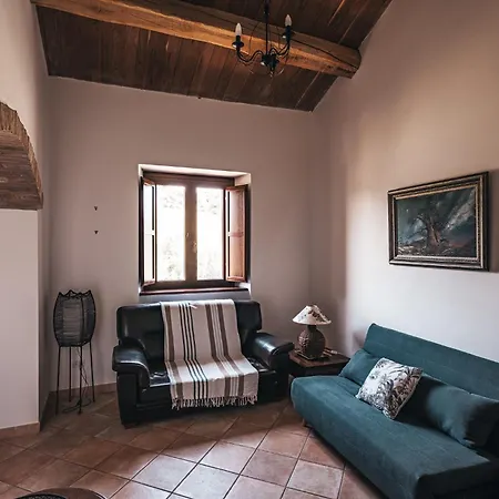 Apartament Belvedere Rosa - Self-catering With Pool And Views